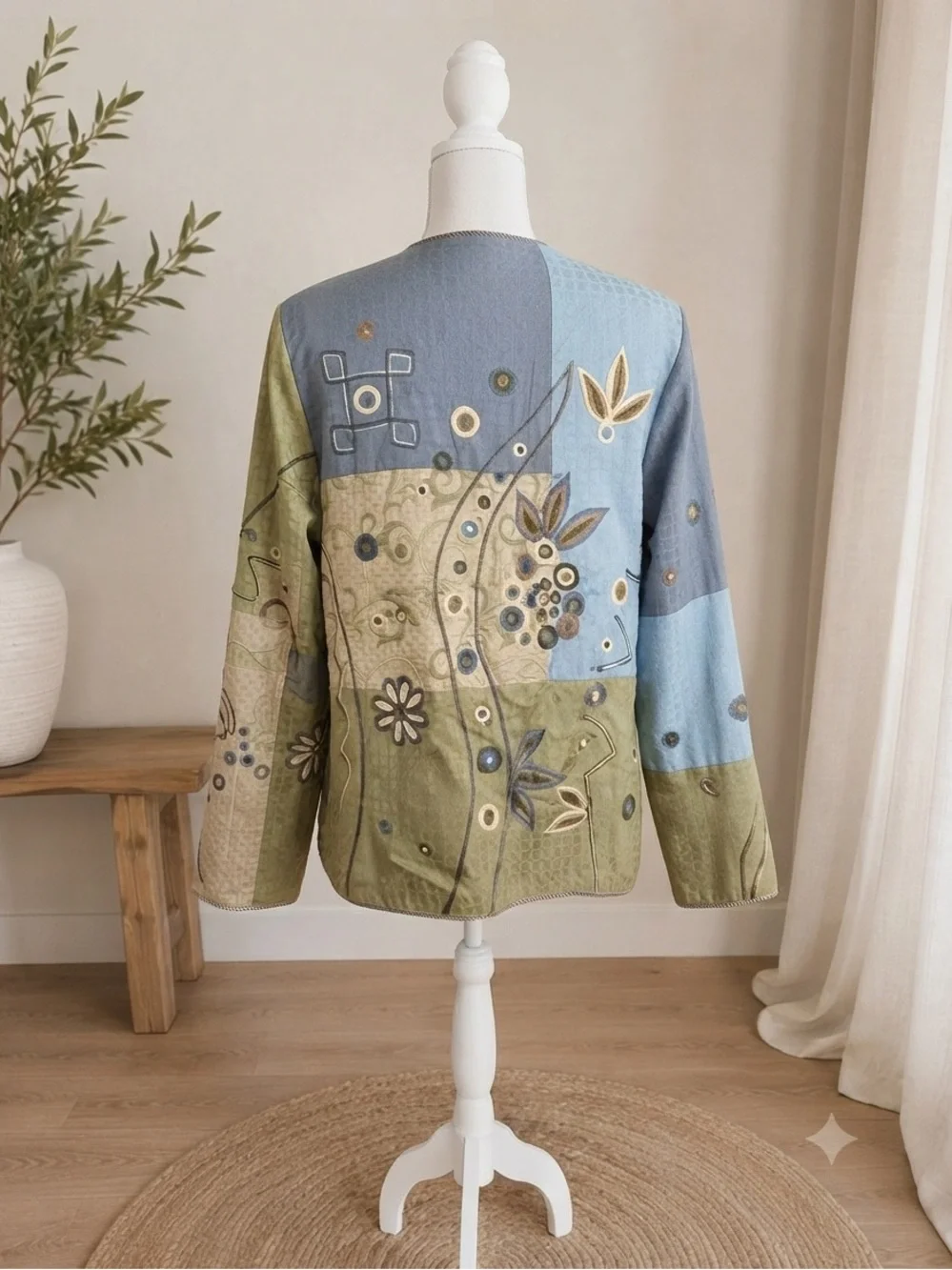 Indigo Moon Vintage Quilted Boho Patchwork Embroidered Jacket Size M Glass Beads